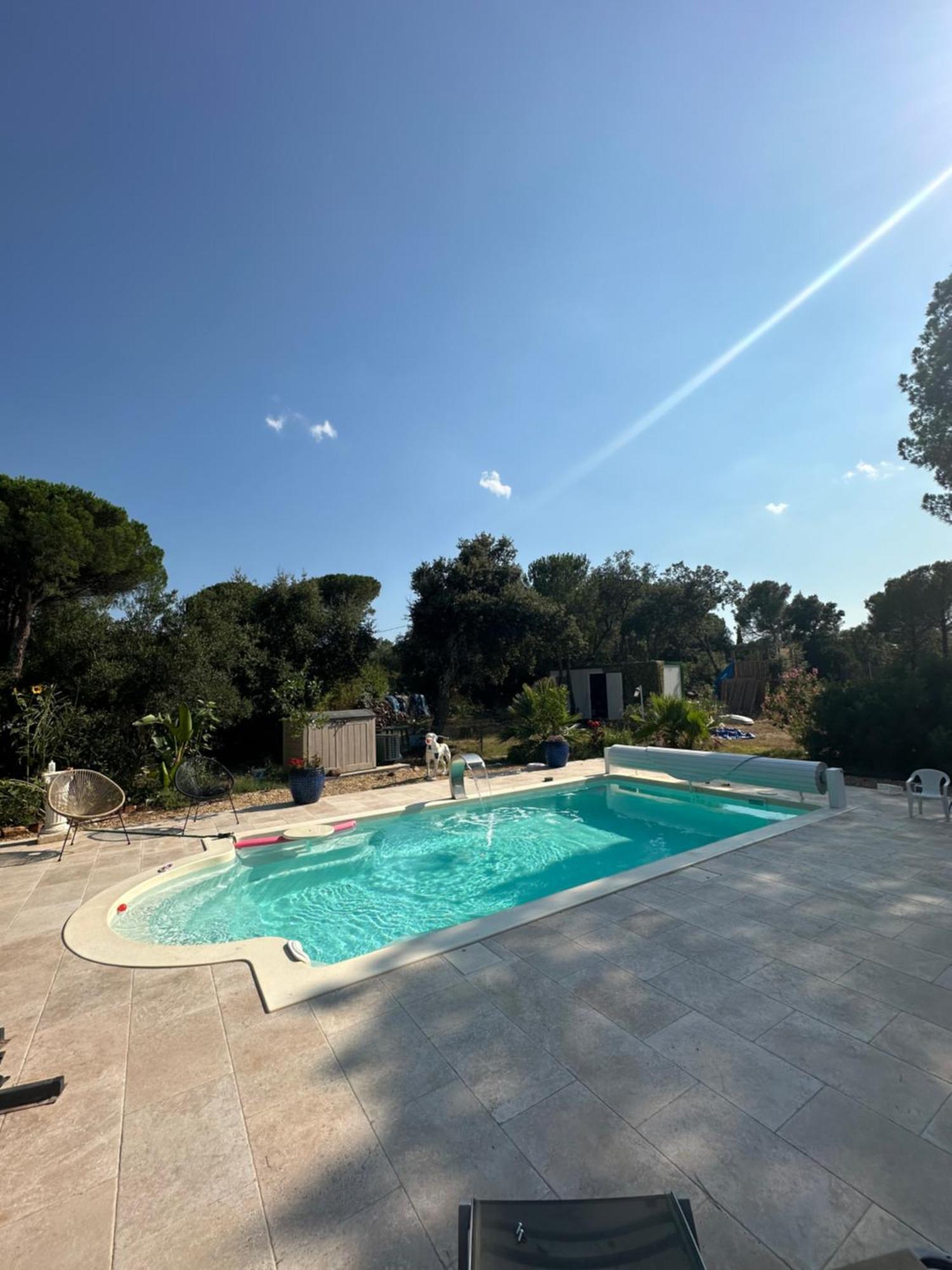 La Maisonnette De Chantecoucou Le Cannet-des-Maures Esterno foto
