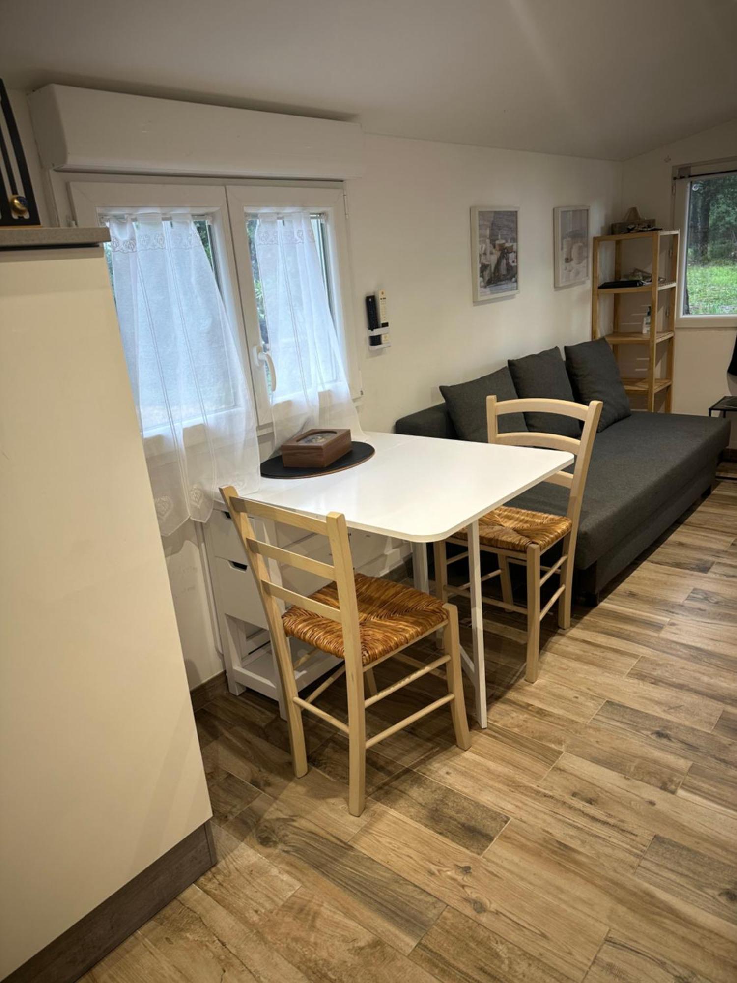 La Maisonnette De Chantecoucou Le Cannet-des-Maures Esterno foto